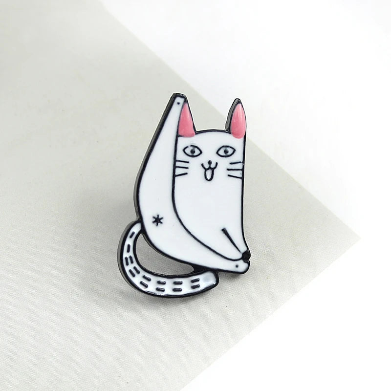 Funny Naughty White Kitten Brooch Long Tail and Long Legs Fashion Women Enamel Lapel Pin Jackets Bag Hat Badge Gift